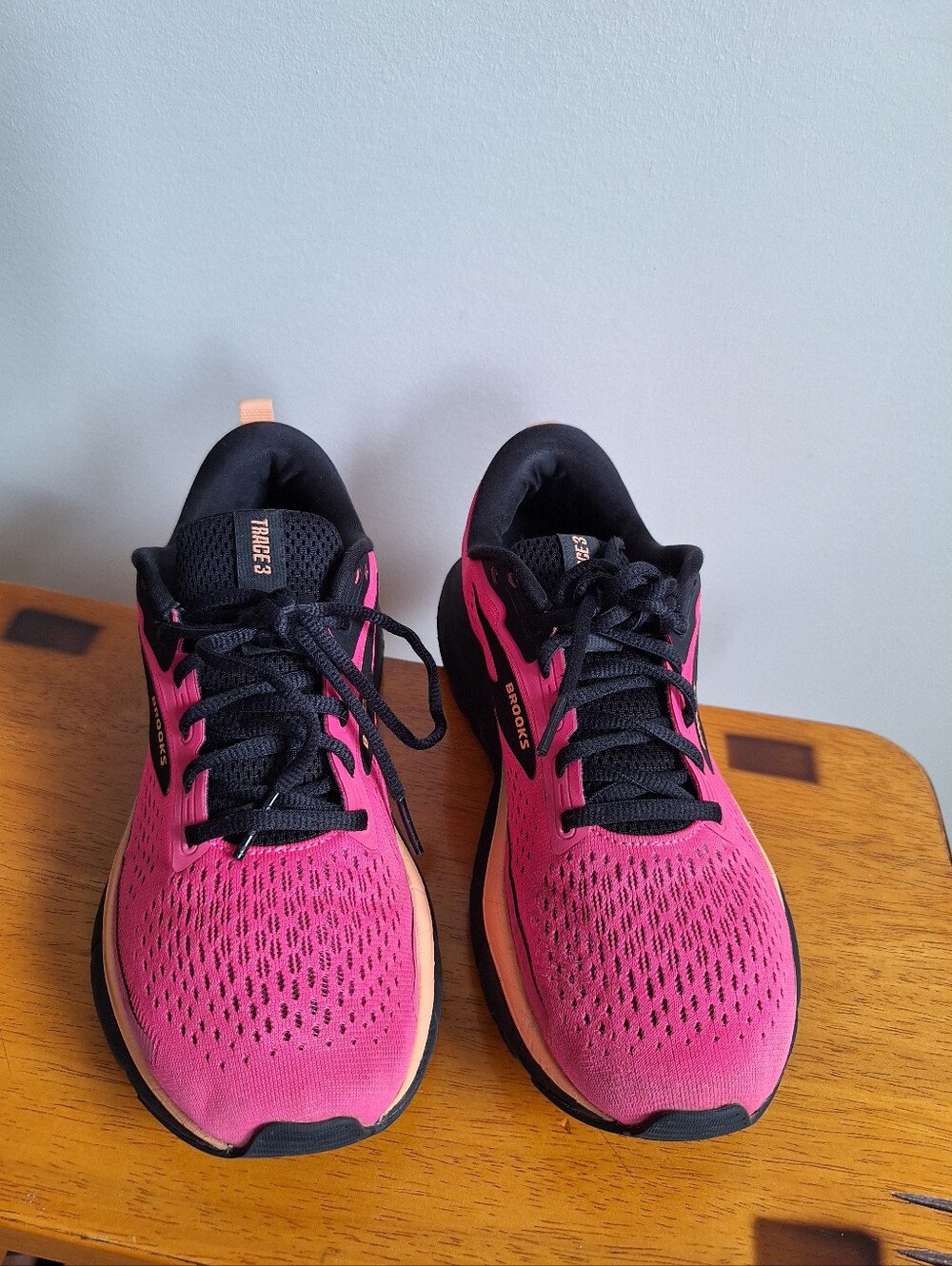 Brooks Trace 3 Women's Pink Glow/Black/Orange Size 7B - Picture 9 of 13